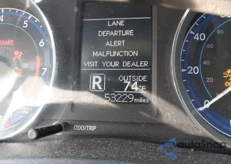 2019 Toyota Corolla Le z USA, uszkodzony, nr VIN 2T1BURHE3KC187759